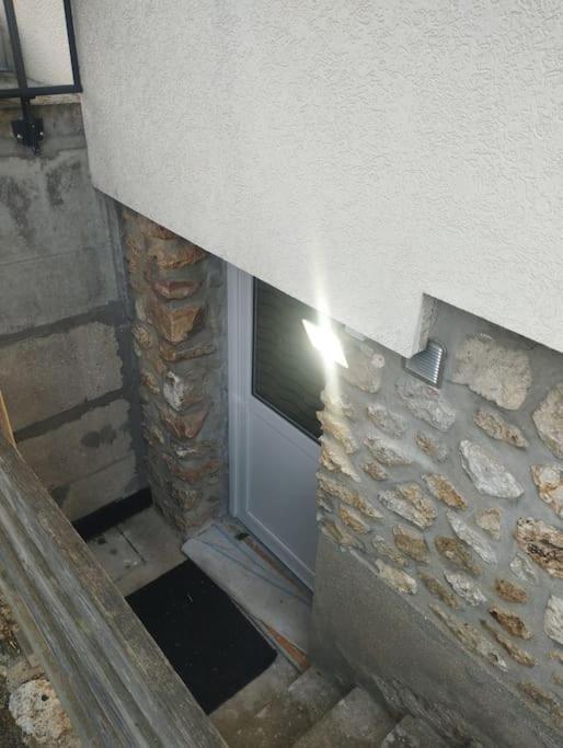 Le Petit Viry Apartment Exterior photo